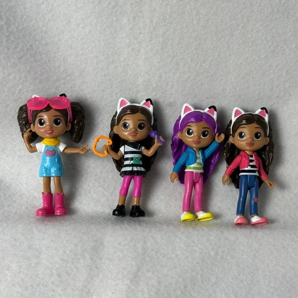 Gabby's Dollhouse Mini Figures Lot of 4 Replacement Dolls DreamWorks Toys